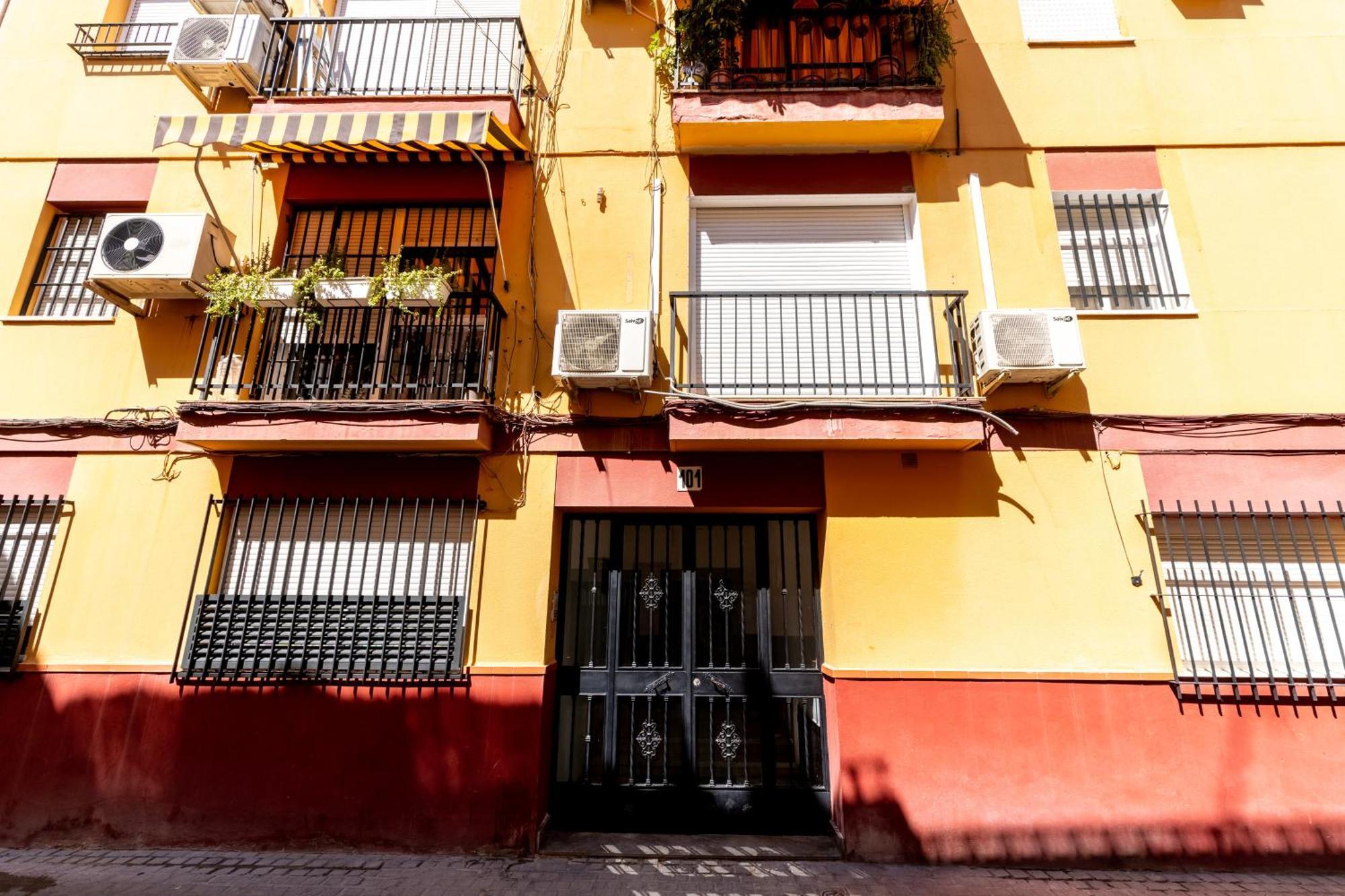 Azahar Apartment Seville Exterior photo